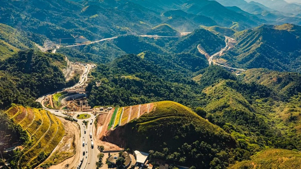 Lula inaugura primeira etapa da nova rodovia na Serra das Araras, RJ ...