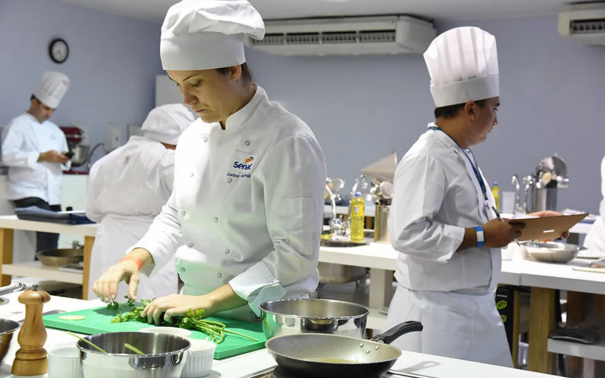 Senac RJ abre 112 vagas gratuitas em cursos de gastronomia com bolsa ...