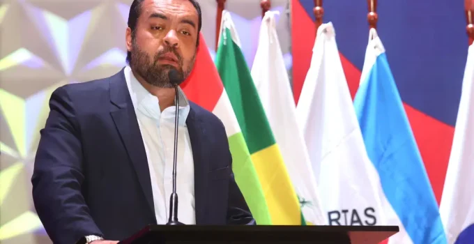 Virada no TSE e aposta em desconhecido: o jogo arriscado do PL de Flávio Bolsonaro no Rio