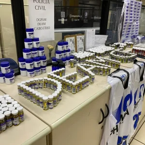 Anabolizantes e Medicamentos Controlados: Homem é Preso com R$ 100 Mil em Esquema no Rio de Janeiro