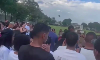 Adolescente de 14 anos é enterrado sob gritos de justiça após ser torturado e morto por traficantes