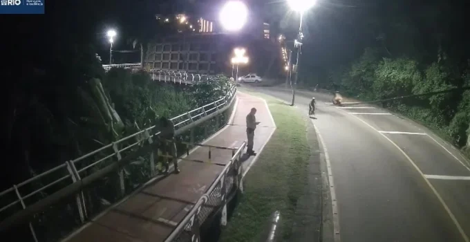 Ciclovia Tim Maia no Rio de Janeiro é Fechada Novamente Devido a Ondas de 2 Metros