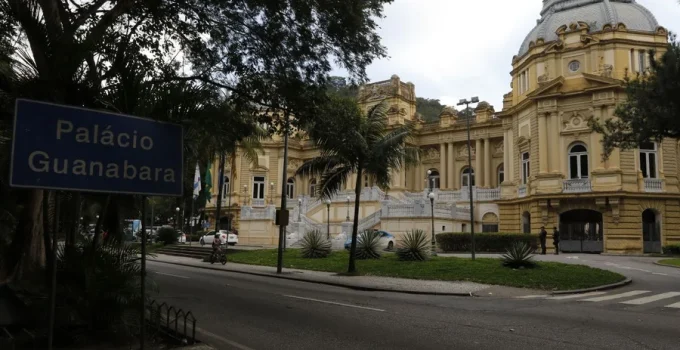 Rio de Janeiro: 20 dias após renúncia de Castro, futuro do governo segue incerto com impasse no STF