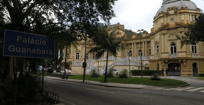 Frente de Paes defende suspensão de eleição na Alerj até decisão do STF e alerta para instabilidade jurídica