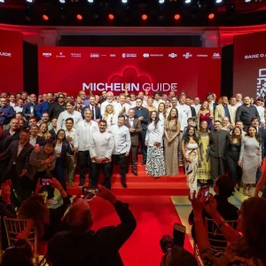 Brasil Celebra Marco Histórico: Evvai e Tuju Conquistam Três Estrelas Michelin Pioneiras na América Latina