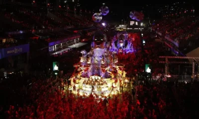 Carnaval e Política no Rio: Debates Acalorados Sem a Voz do Povo