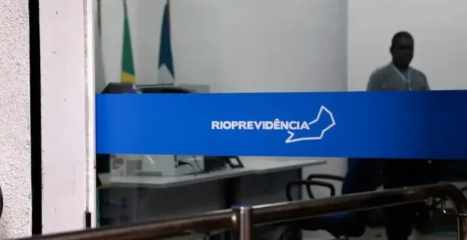 Governo do Rio exonera presidente do Rioprevidência em meio a investigação de rombo bilionário do Banco Master