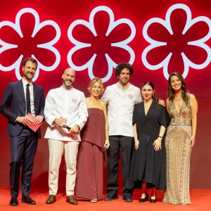 Brasil na Elite Gastronômica: Evvai e Tuju Conquistam 3 Estrelas no Guia Michelin Rio & São Paulo 2026