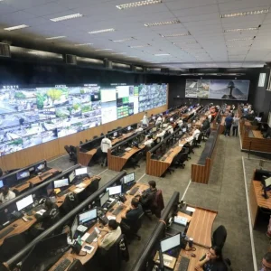 Barra da Tijuca Recebe Reforço Massivo de Câmeras para Otimizar Trânsito e Segurança Urbana