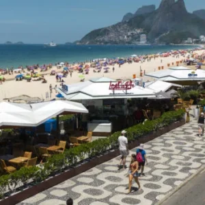 Rio de Janeiro Supera São Paulo e Lidera Turismo Internacional no Brasil no Início de 2026