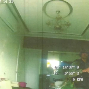 PMs do Bope são denunciados por invadir casas, comer e usar banheiro durante operação na Maré