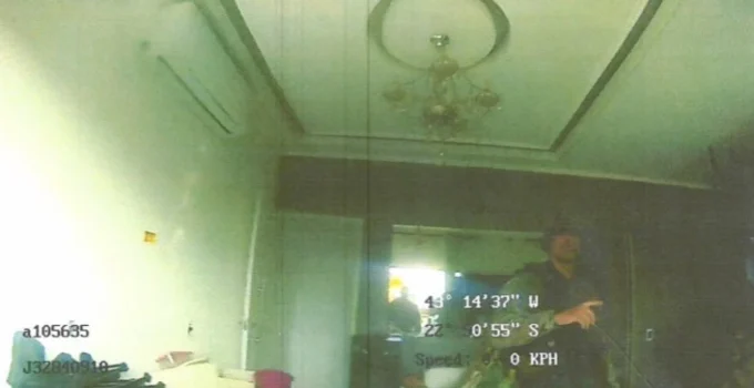 PMs do Bope são denunciados por invadir casas, comer e usar banheiro durante operação na Maré