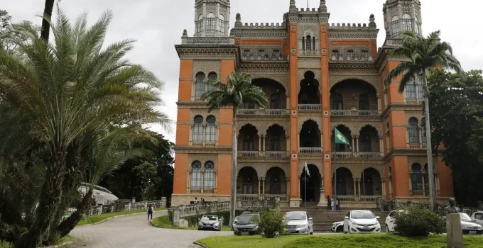 Fiocruz e Ministério das Cidades Impulsionam Cultura e Saúde em Periferias com Novos Editais