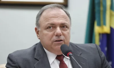 Governador em Exercício Extingue Subsecretaria de Gastronomia e Demite Quase 500 Cargos Comissionados no RJ