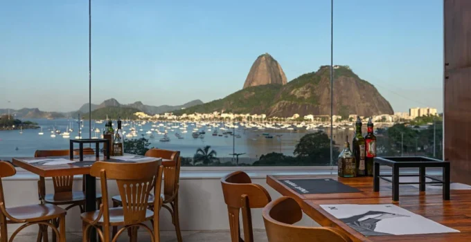 Comer Fora no Rio de Janeiro: Uma Experiência Saborosa e Diversificada em Toda a Cidade