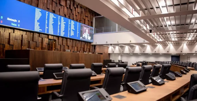 PF perto de revelar lista de políticos do Rio que recebem mesada do crime organizado, aponta investigação