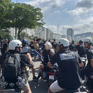 Condutores de autopropelidos protestam no Rio contra decreto que os equipara a ciclomotores