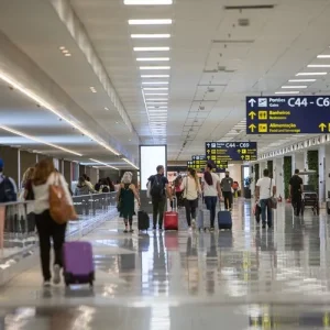 Galeão Projeta 19,5 Milhões de Passageiros em 2026 Antes da Mudança de Gestão para a Aena Brasil
