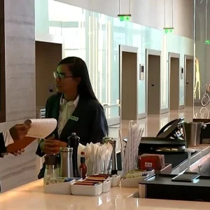 Curso Gratuito de Hotelaria do Hilton na Barra da Tijuca Capacita Jovens em Vulnerabilidade para o Turismo