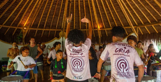 Bloco Afro Alabasé estreia no Rio com aulas gratuitas de dança e percussão na Lapa