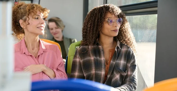 Rio de Janeiro Sanciona Lei Rigorosa Contra Abuso de Mulheres no Transporte Público e Privado