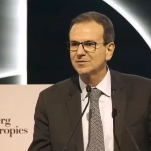 Eduardo Paes intensifica articulação no interior do RJ e busca apoio de lideranças em Piraí e Barra do Piraí