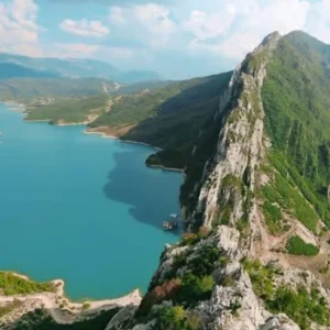 Albânia: O Paraíso Europeu Pouco Conhecido Que Custa Menos Que Uma Viagem Para o Rio de Janeiro em 2026