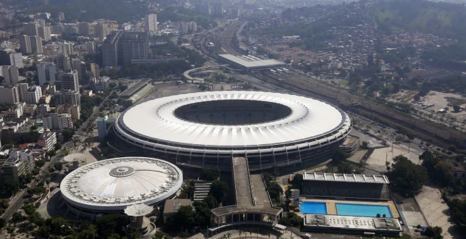 Ano de Copa: Três Destinos Imperdíveis para Unir Turismo e Futebol em Estádios Históricos