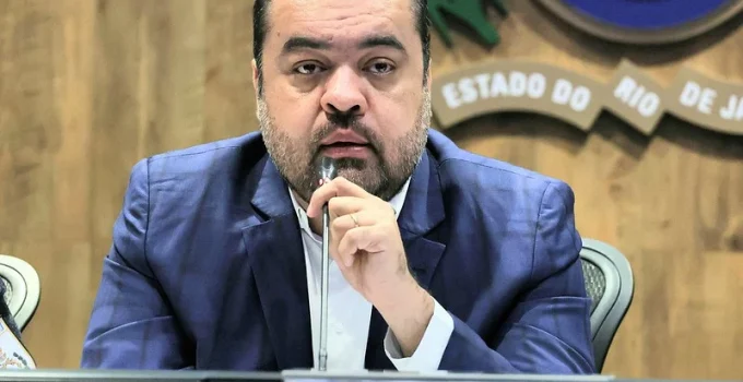 Pesquisa Quaest: Cláudio Castro e Benedita da Silva lideram intenções de voto para o Senado no Rio de Janeiro