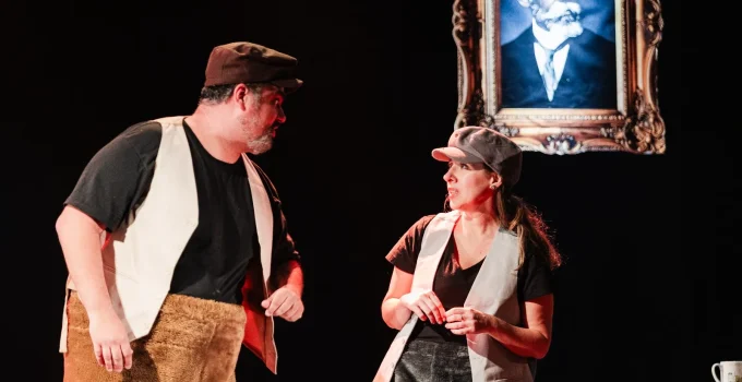 Seis Atores à Procura de Machado: Espetáculo no Rio Reflete sobre Poder e Sociedade com Crônicas Machadianas