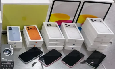 Receita Federal Apreende Mais de R$ 130 Mil em iPhones e Perfumes Irregulares no Aeroporto do Galeão