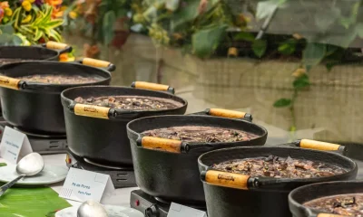Pestana Rio Atlântica celebra Dia das Mães com feijoada e roda de samba com vista para Copacabana