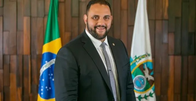 Jet-ski, carrões e mansão: como deputado preso no Rio enriqueceu após entrar na política