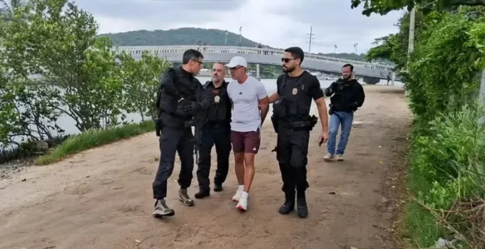 Adilsinho, apontado como chefe do tráfico de cigarros e jogo do bicho, permanece em presídio federal em Brasília
