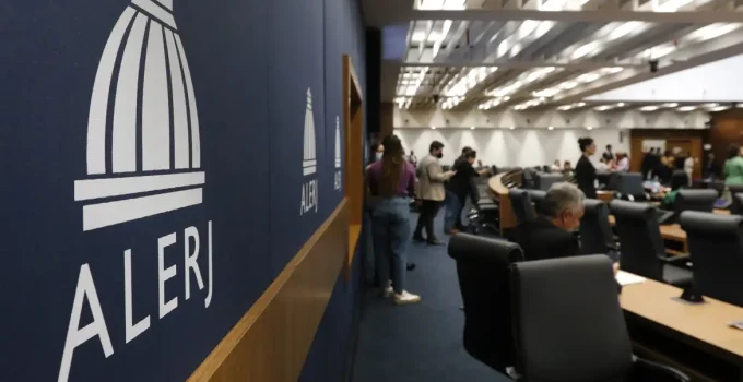 Alerj Cria Comissão para Auditar Despesas dos Três Poderes do Rio e Aumenta Tensão com Executivo