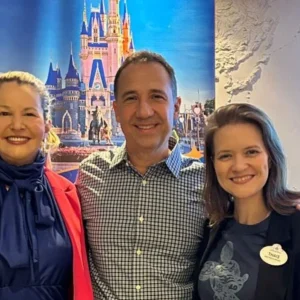 Abav-RJ promove treinamento exclusivo da Disney para agentes de viagens com foco em Orlando e cruzeiros