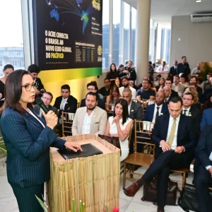 Acre divulga potencial turístico, artesanal e gastronômico em evento estratégico no Rio de Janeiro