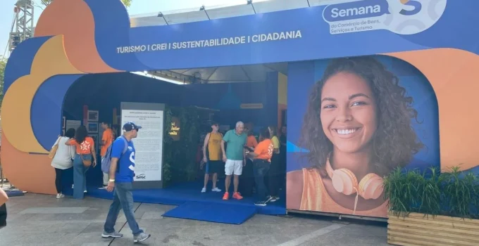 Gloria Groove Encanta na Praça Mauá: Semana S Celebra Cultura, Turismo e Gastronomia Social