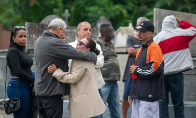 Família e amigos se despedem de empresário Ségio Duarte, morto a tiros em Barra de Guaratiba: 'Justiça tem que ser feita'