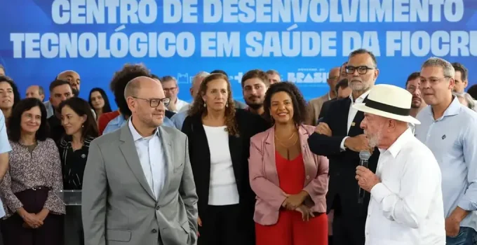 Lula Cobra do Governador do Rio Foco em Milicianos e Corrupção, Ignorando Obras