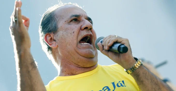 Flávio Bolsonaro Ausenta-se da Marcha para Jesus no Rio, Gerando Especulações e Debate Político