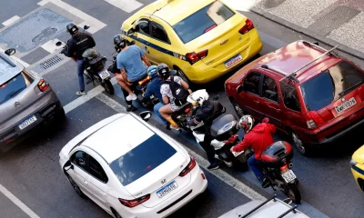 Mortes em Acidentes de Moto Disparam no Brasil com Crescimento de Aplicativos de Transporte e Entrega