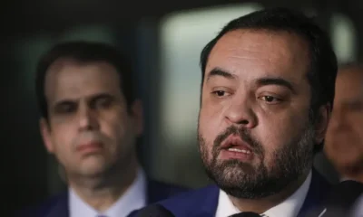 Cláudio Castro desiste de candidatura ao Senado e foca em defesa após operações da PF