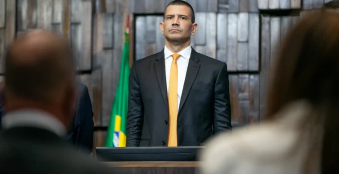 Douglas Ruas Pede Novamente ao STF o Reconhecimento para Assumir Governo do Rio de Janeiro