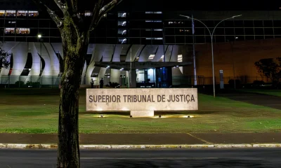 STJ usa carros oficiais para turismo de convidados estrangeiros no Rio de Janeiro em evento sobre ética judicial