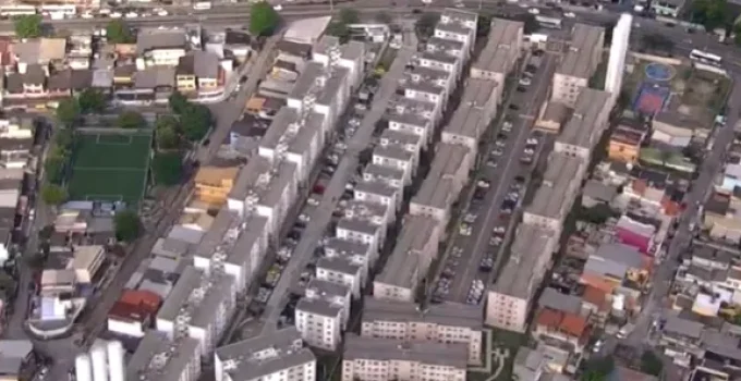 Moradores do Rio Denunciam Cobranças e Novas Regras Impostas por Criminosos em Condomínio da Zona Oeste