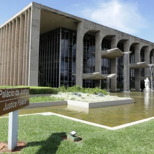 Governo Federal Abre Escritórios Antifacções no Rio e SP para Combater Crime Organizado