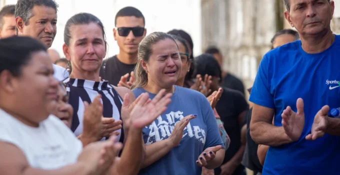 Mulher assassinada pelo ex-marido em Duque de Caxias é sepultada; irmã relata agressões