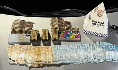 Casal é Preso em Flagrante com Munições de Fuzil e Pistola e R$ 14 Mil em Dinheiro em Inhaúma