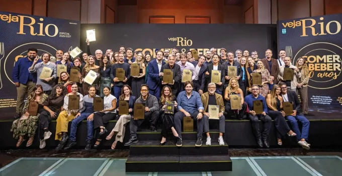 VEJA RIO COMER & BEBER celebra 30 anos de gastronomia carioca com premiação e homenagens